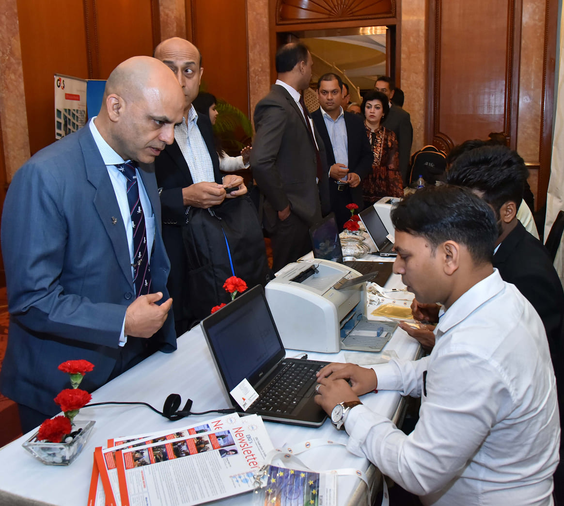 Delegate Kits & Lanyards